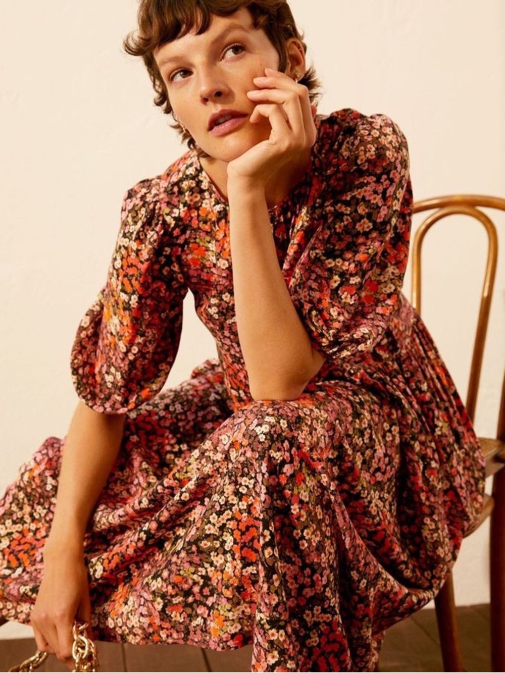 H&M Red Ditsy Floral Dress Size L